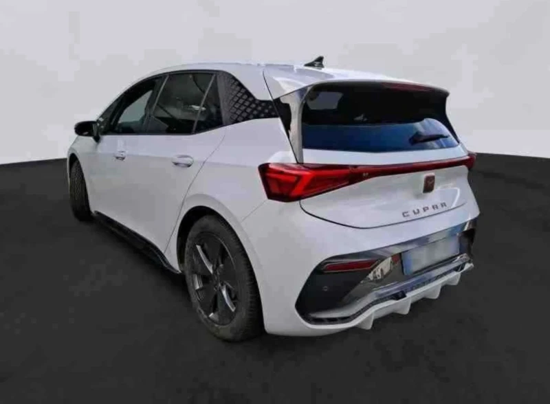 Cupra Born Electric 150 KW.62 Kwh.Kamera.Led.Navi, снимка 4 - Автомобили и джипове - 52960561