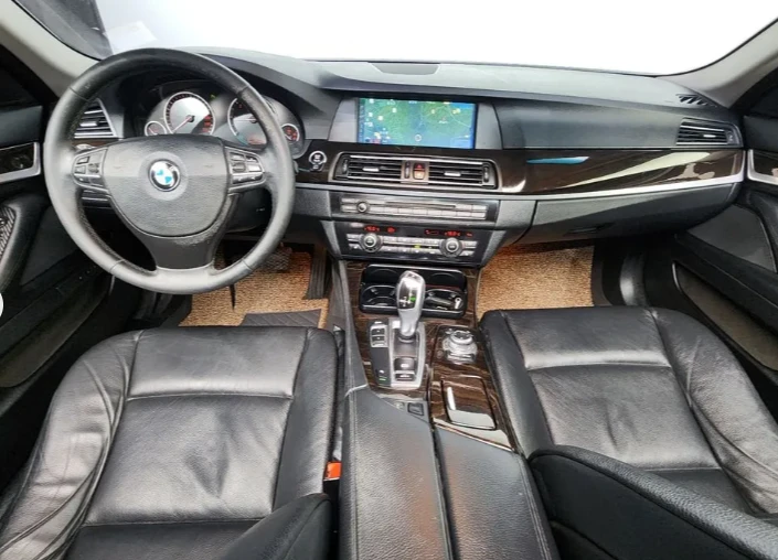 BMW 520  - изображение 7