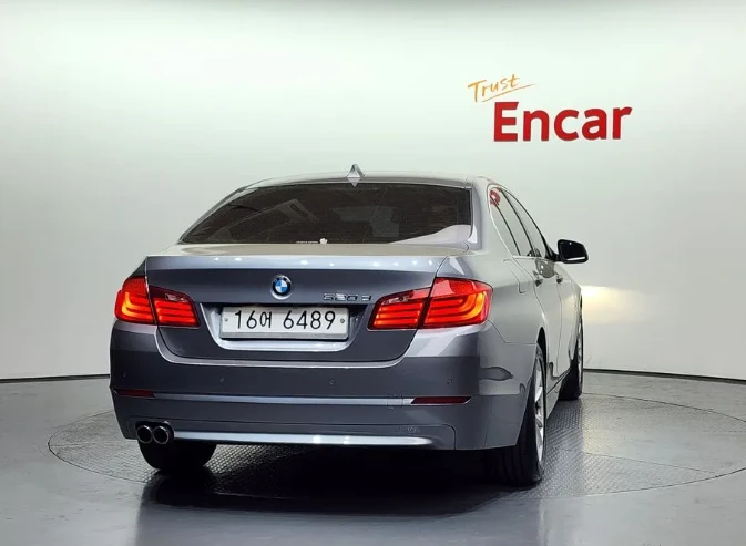 BMW 520  - изображение 4