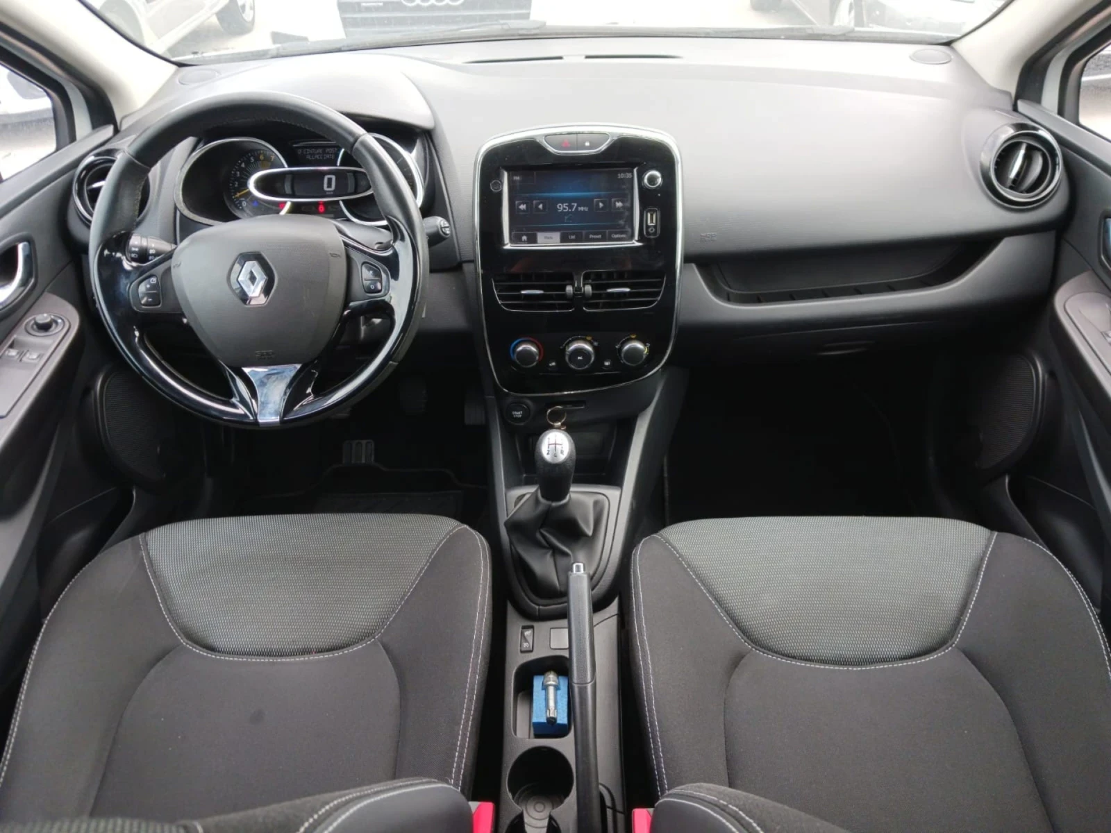 Renault Clio 1.2 GPL - изображение 8