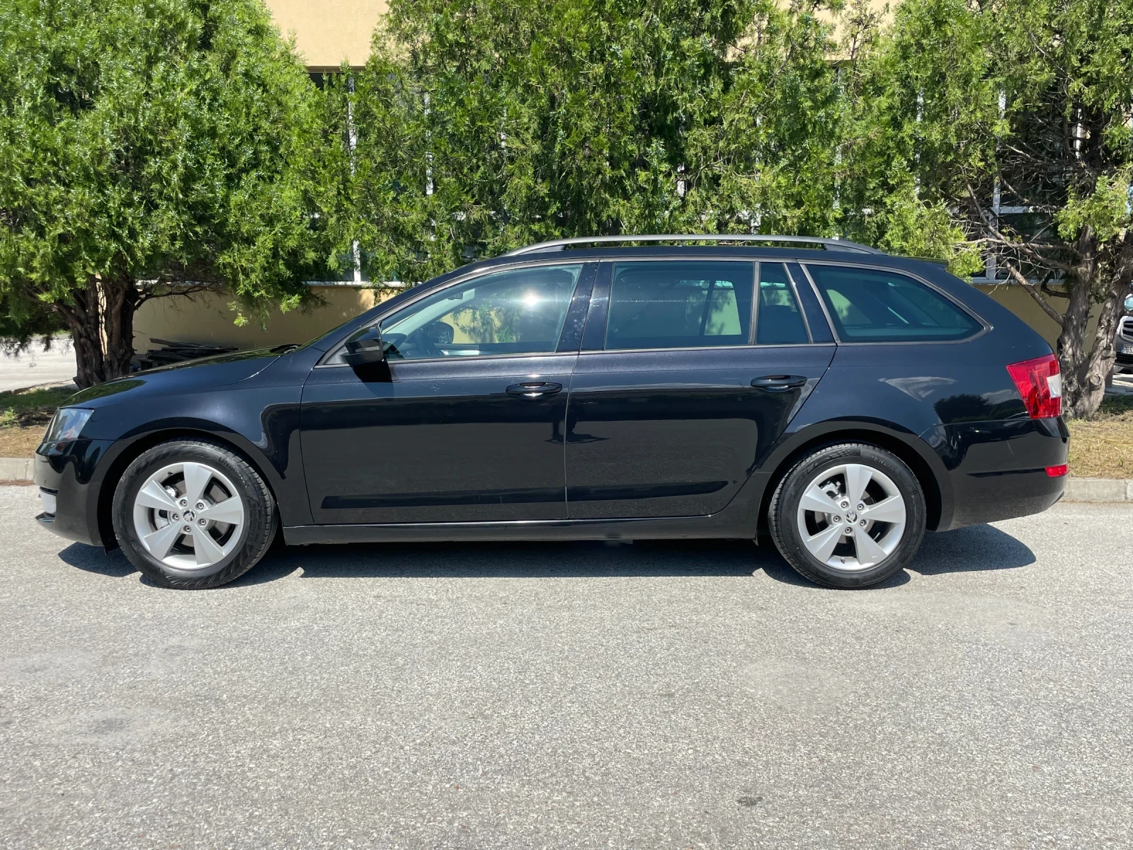 Skoda Octavia 2.0TDI 150к.с. SPORTLINE ГЕРМАНИЯ - изображение 2