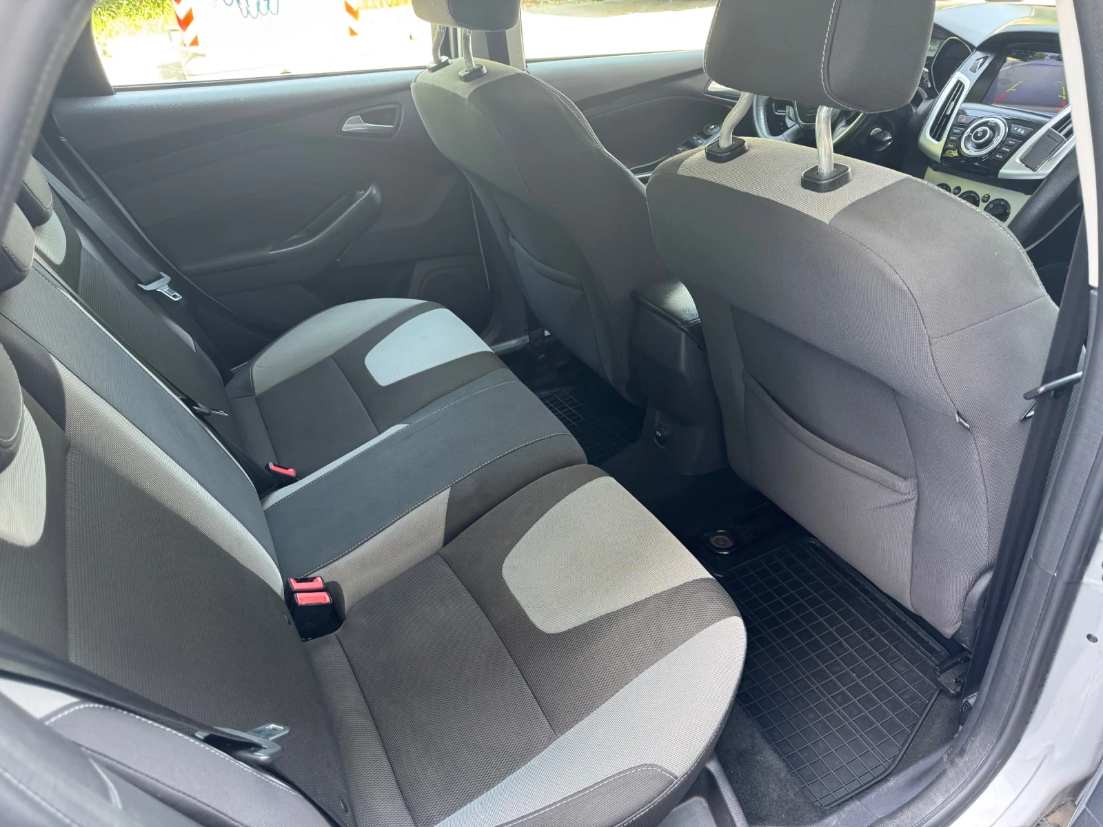 Ford Focus 1000-125 кс ekobist нави  | Mobile.bg — изображение 12