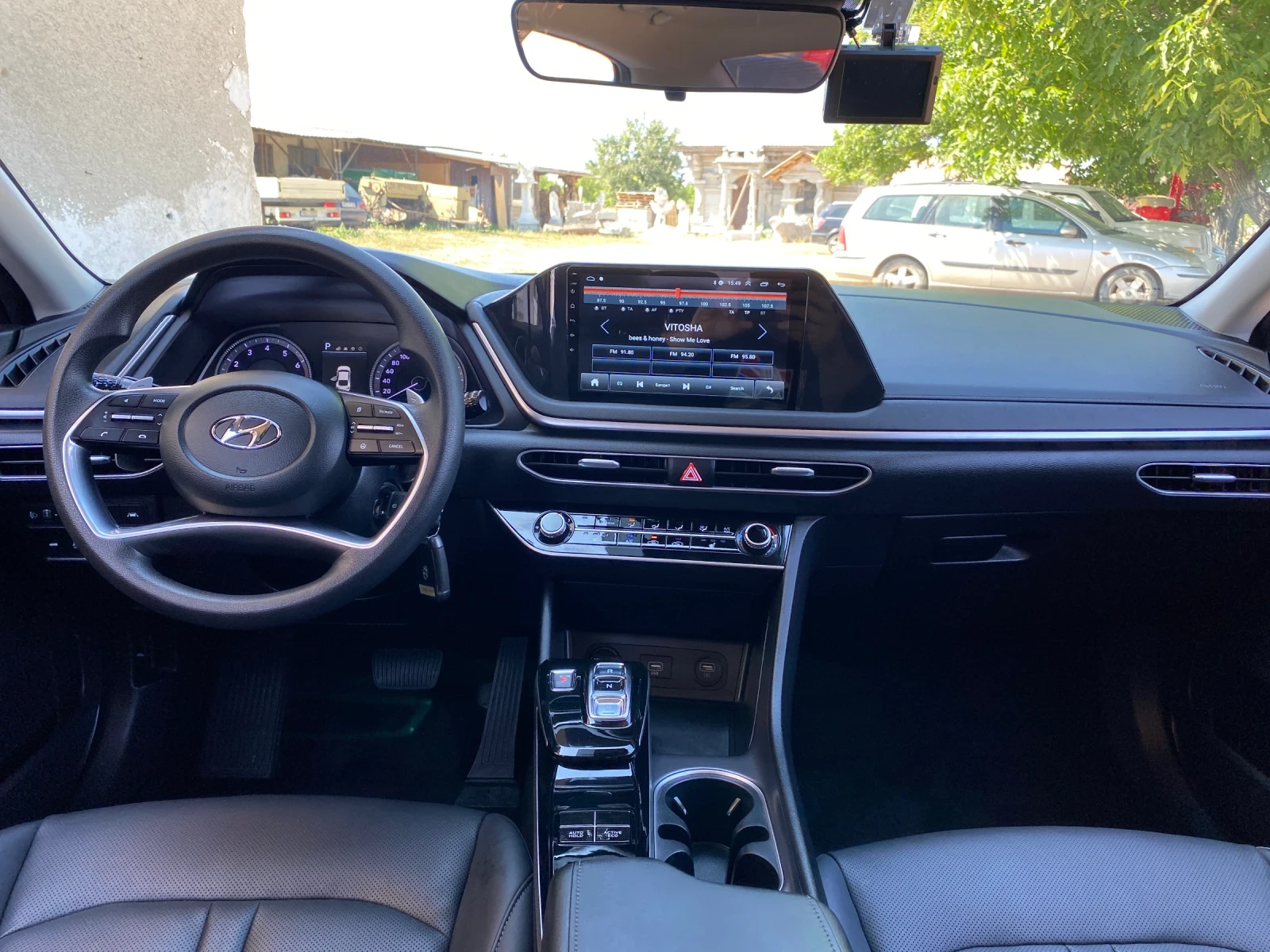Hyundai Sonata 2022, ГАЗ, Мултимедия, Подгряване, Камера, Парктро - изображение 10