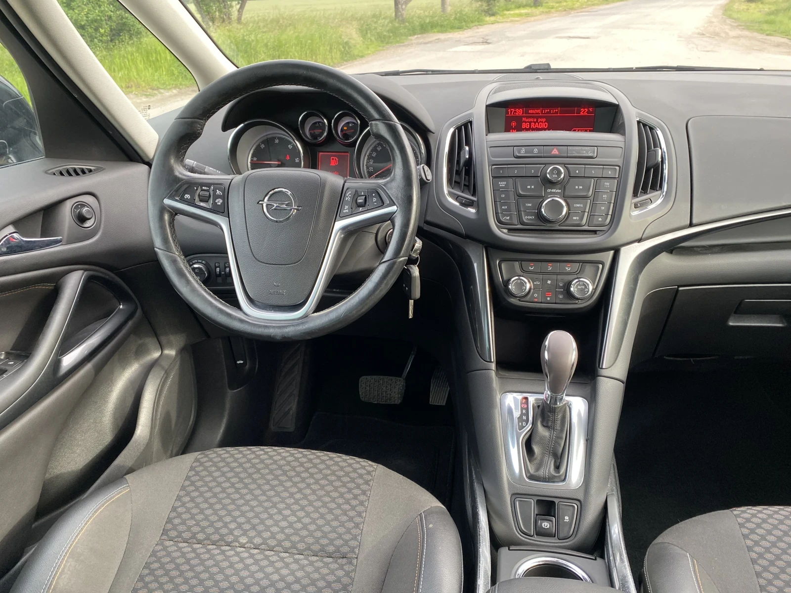 Opel Zafira 2.0CDTI - изображение 9