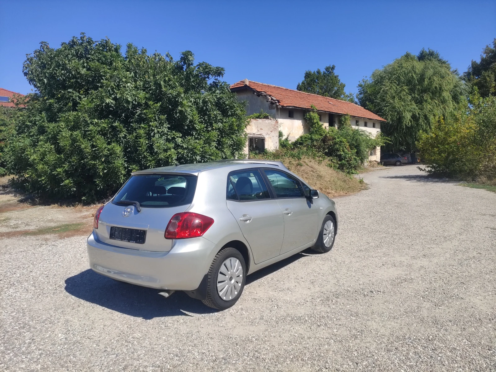 Toyota Auris 1.4d4d   170000 | Mobile.bg   6