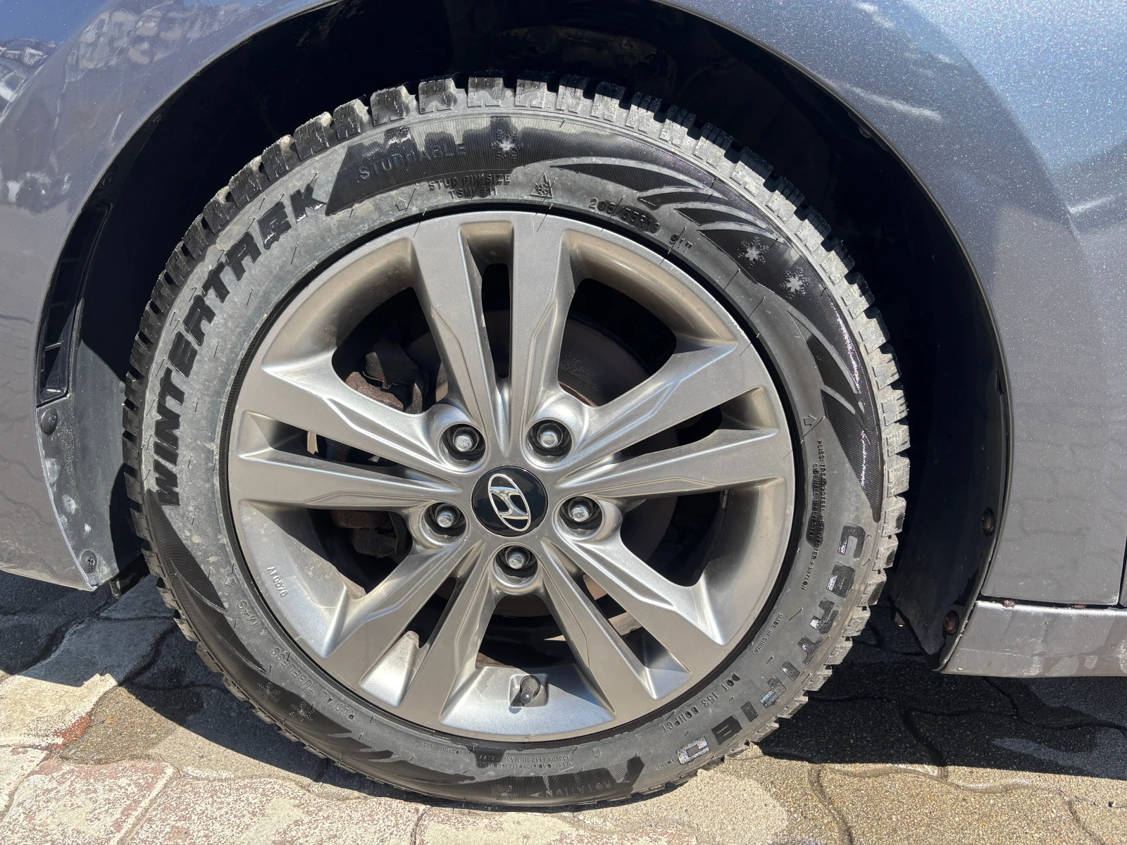 Hyundai Elantra 2.0    | Mobile.bg   15