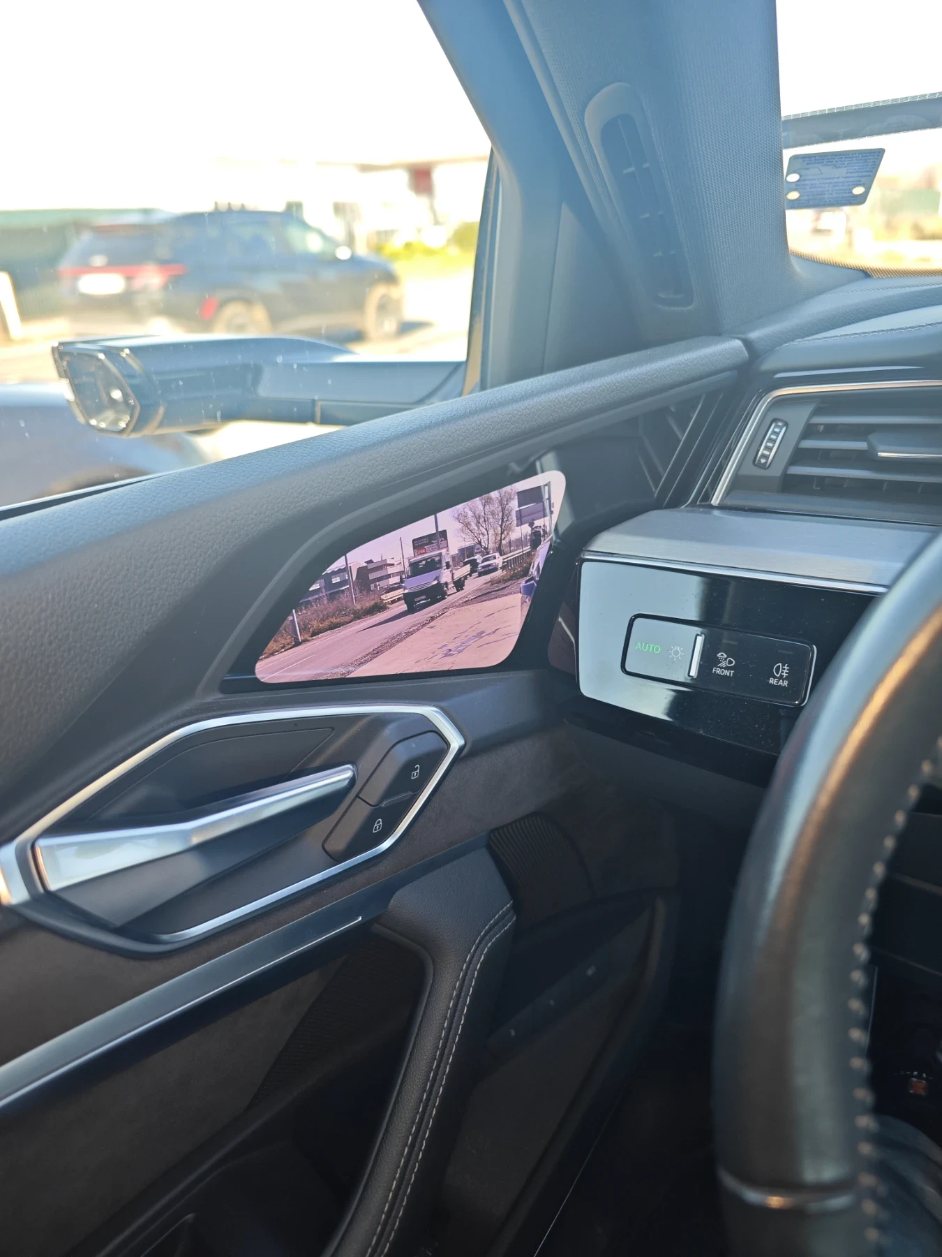 Audi E-Tron | Mobile.bg   11