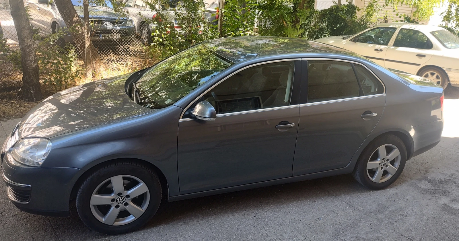 VW Jetta 1.6 102 �.� | Mobile.bg � ����������� 3