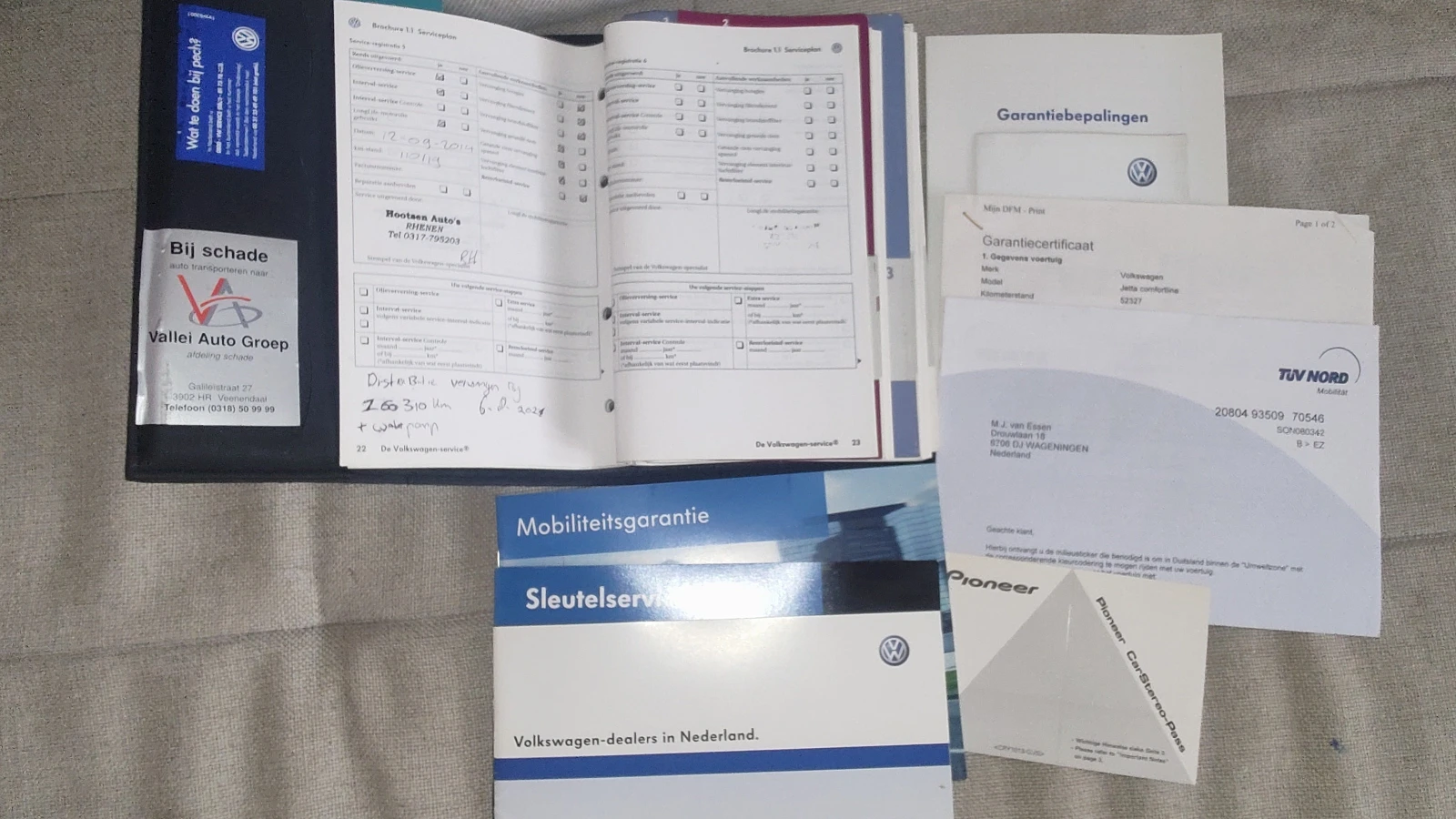 VW Jetta 1.6 102 �.� | Mobile.bg � ����������� 14