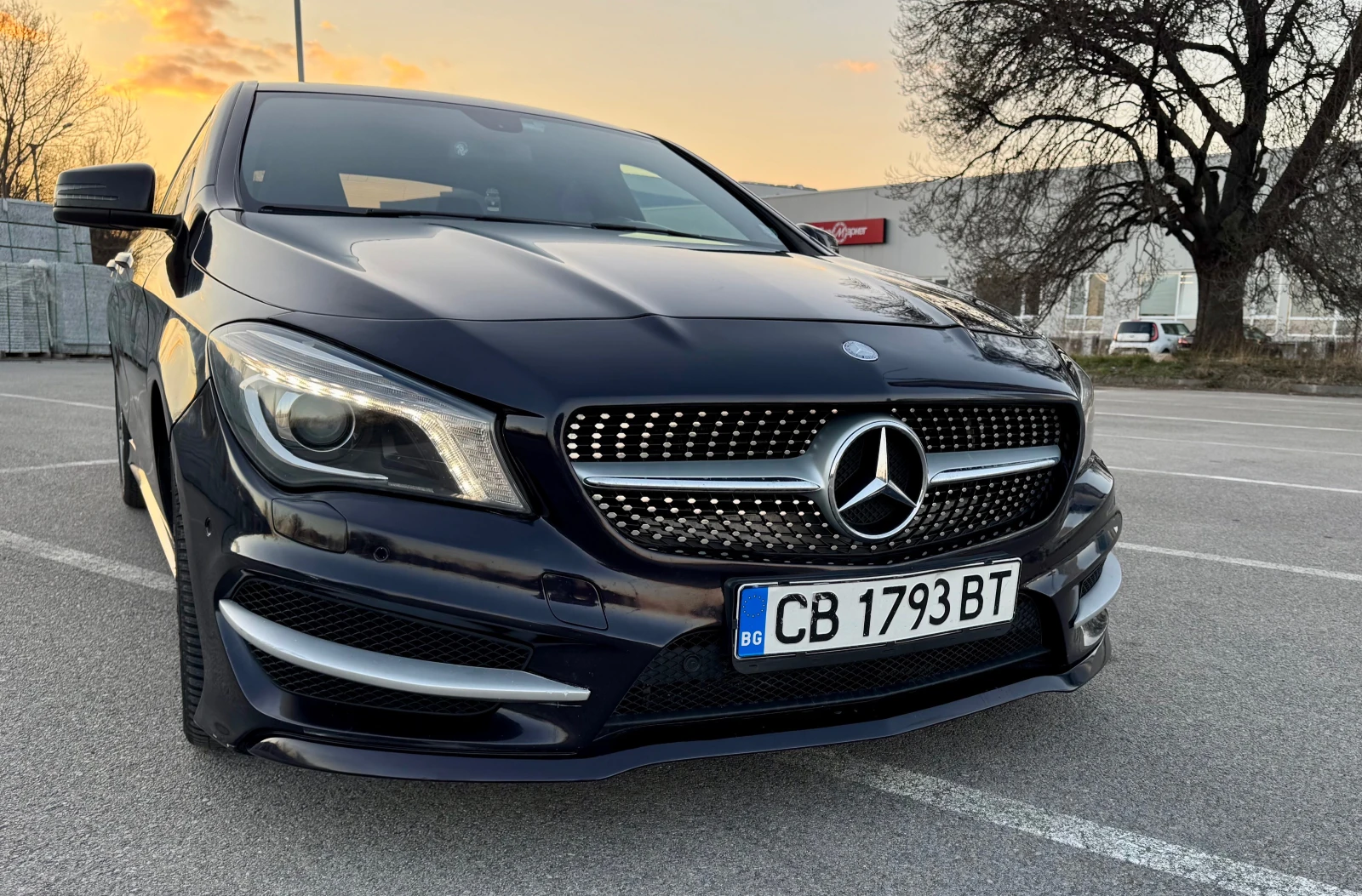 Mercedes-Benz CLA 200 AMG Line - изображение 2
