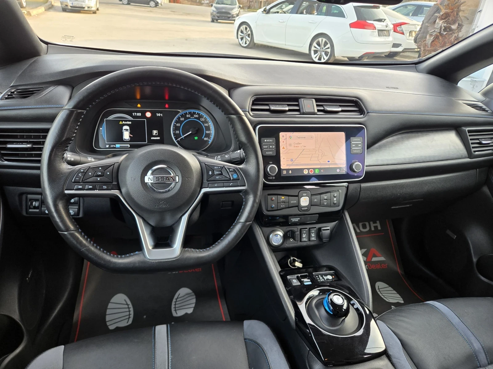 Nissan Leaf  62KW= 66.000KM= TEKNA= DISTRONIC= 360= ПОДГРЕВ, снимка 11 - Автомобили и джипове - 53804305