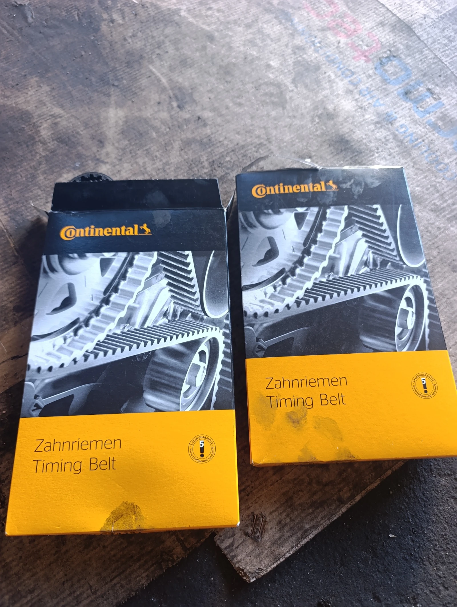 Kia Ceed Tourer Hibrid , снимка 14 - Автомобили и джипове - 53808909