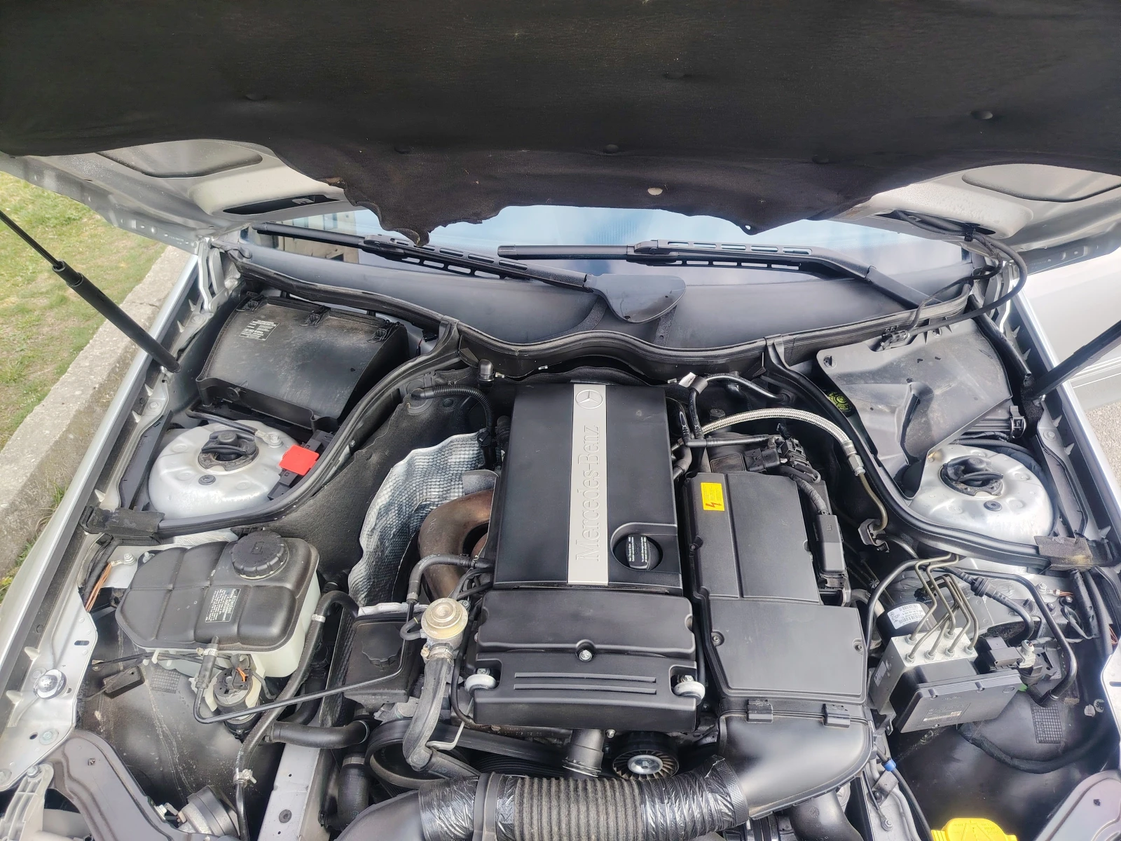 Mercedes-Benz CLK 200 kompressor За ценители/Реални километри, снимка 11 - Автомобили и джипове - 53856642