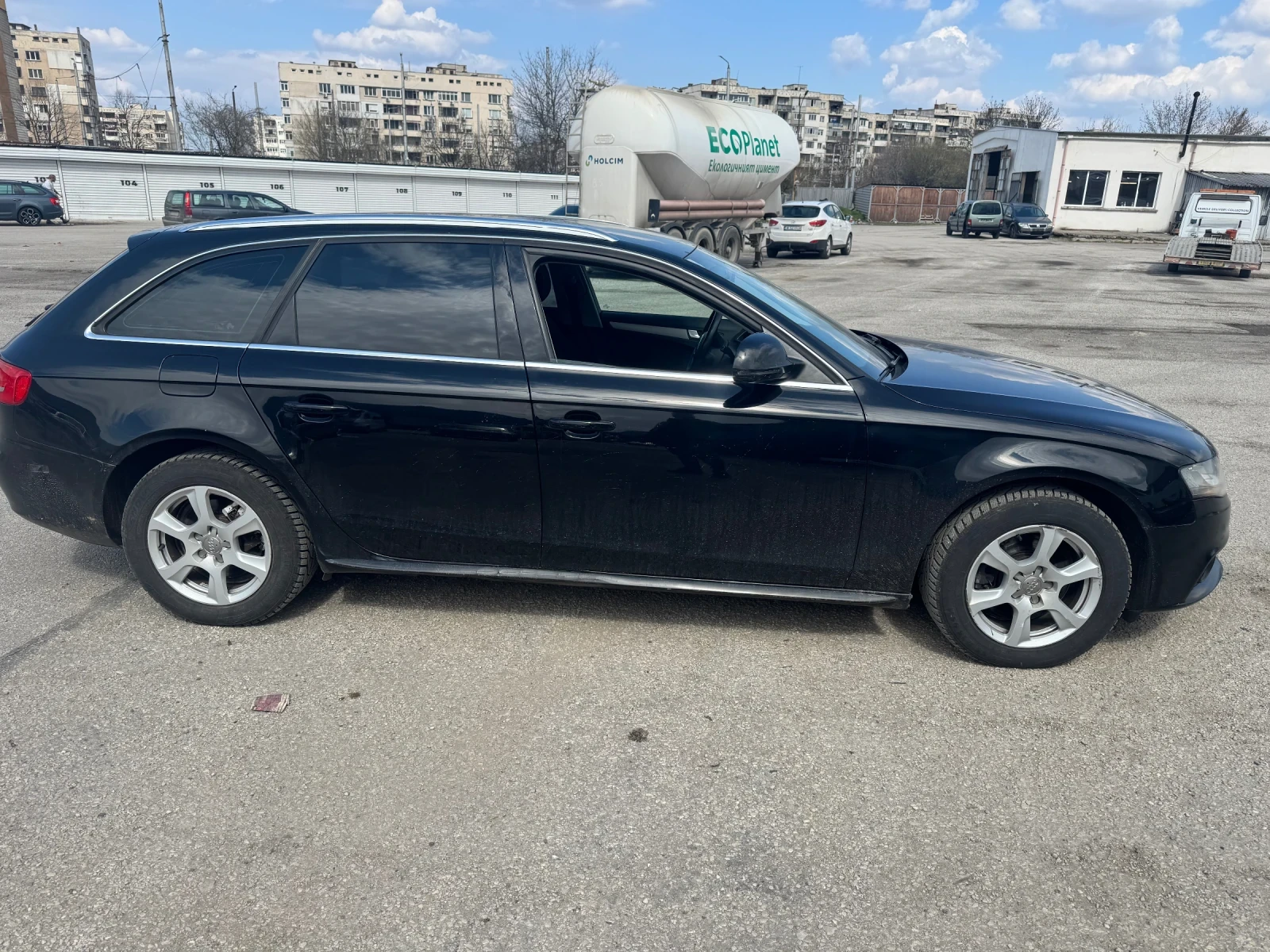 Audi A4 2.0 143ps, снимка 5 - Автомобили и джипове - 53974733