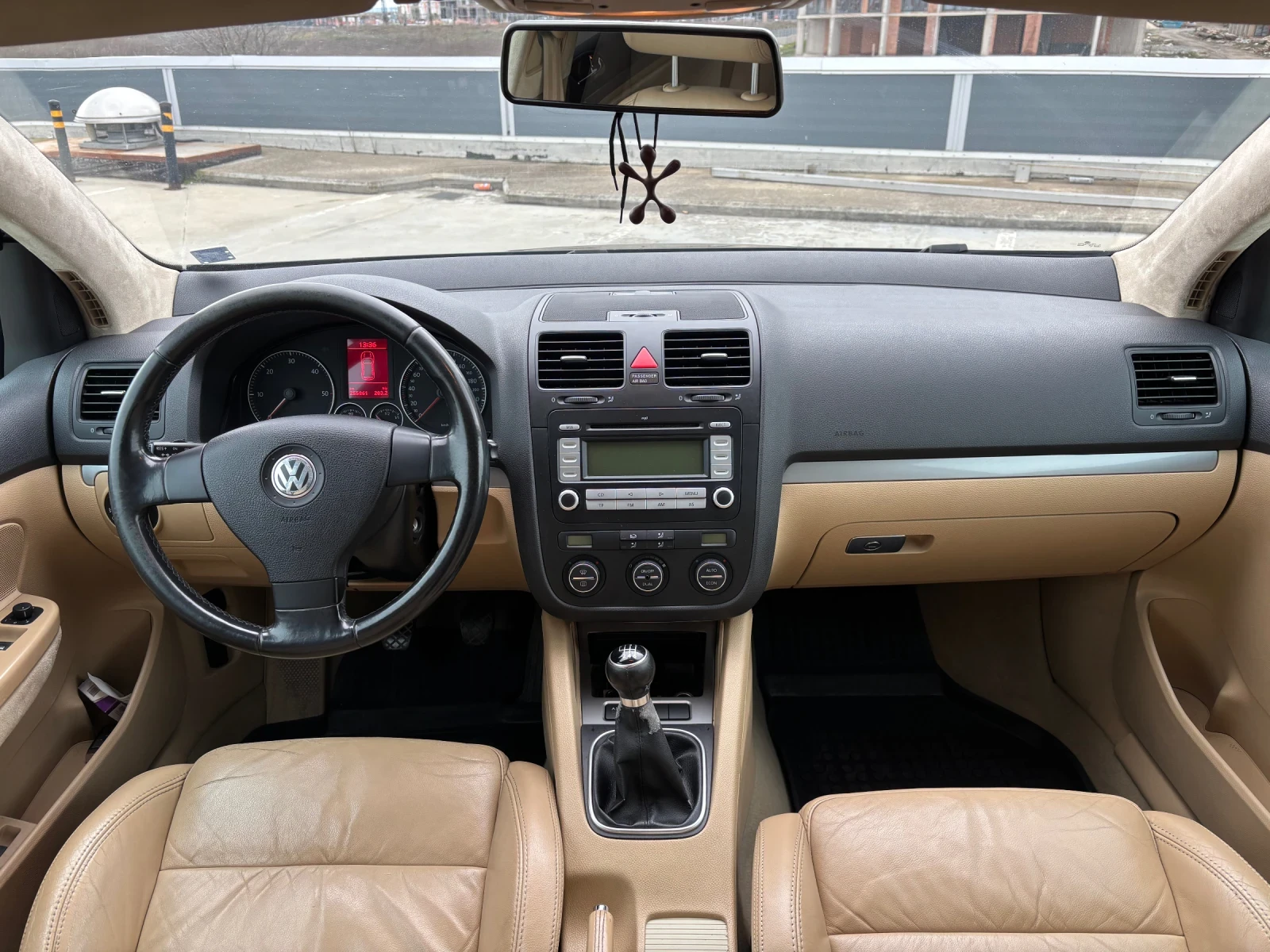 VW Golf 1.9 TDI 6 скорости Заводски без ДПФ!, снимка 11 - Автомобили и джипове - 54001252