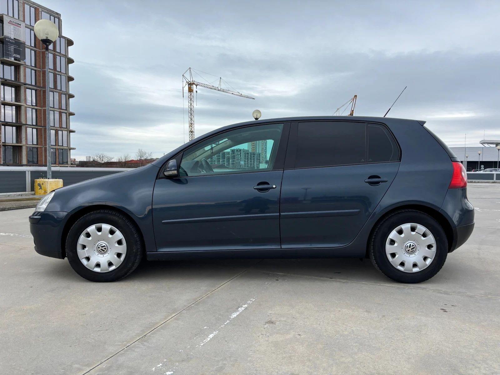 VW Golf 1.9 TDI 6 скорости Заводски без ДПФ!, снимка 9 - Автомобили и джипове - 54001252
