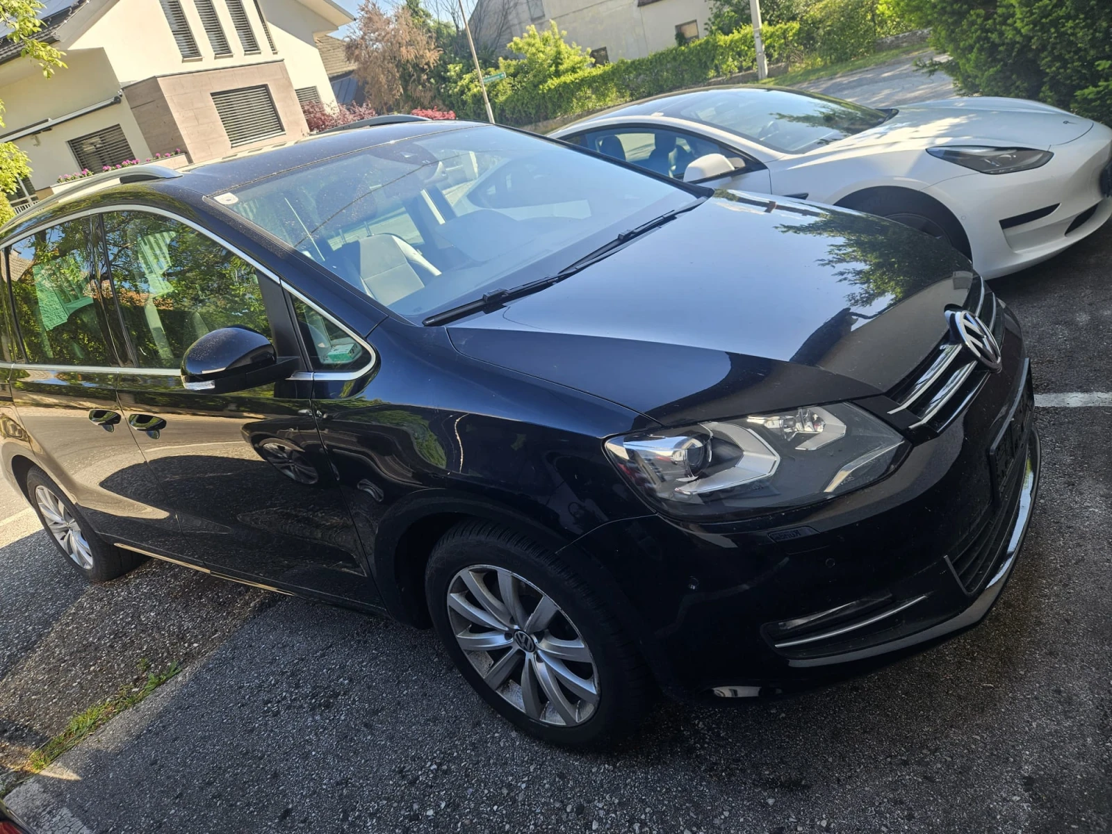 VW Sharan 2.0 Highline Led, снимка 9 - Автомобили и джипове - 54761944
