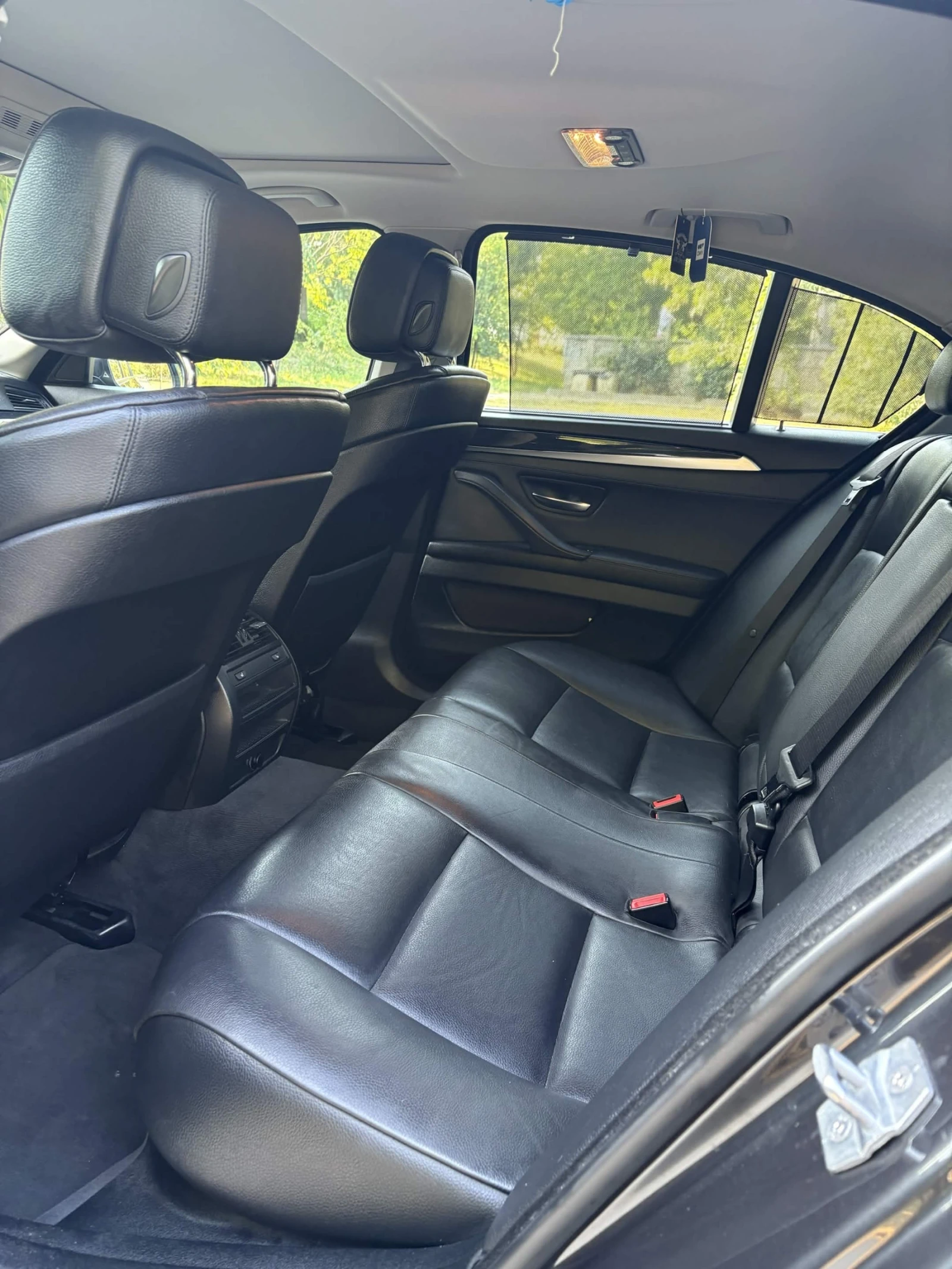 BMW 530 xd, снимка 8 - Автомобили и джипове - 54856434