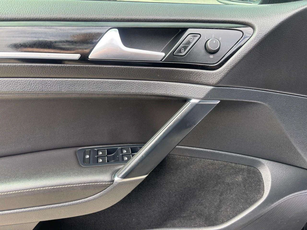 VW Golf R 4x4, ПОДГРЕВ, ПАНО, ЦЕНА ДО БГ, снимка 7 - Автомобили и джипове - 54873346