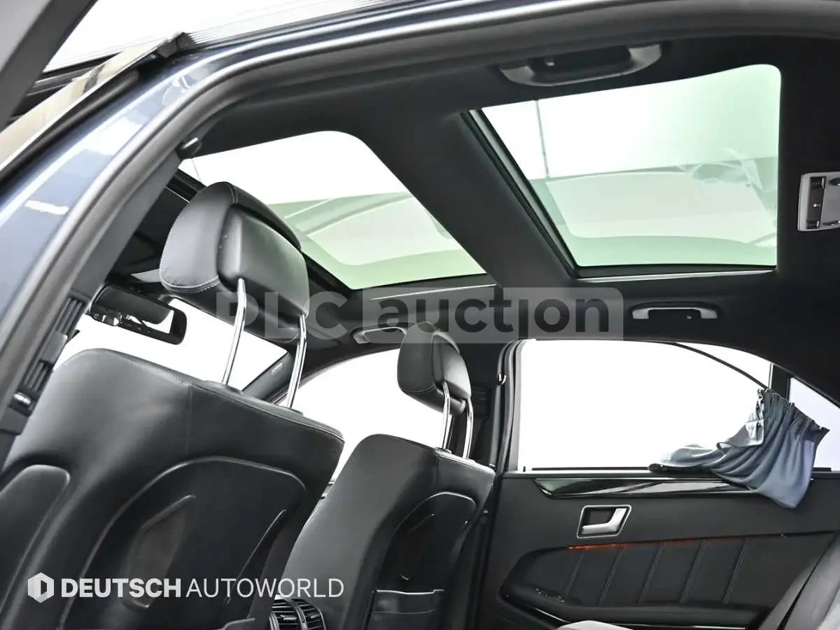 Mercedes-Benz E 350 4MATIC !AMG LINE! !PANO! !360!, снимка 16 - Автомобили и джипове - 54953761