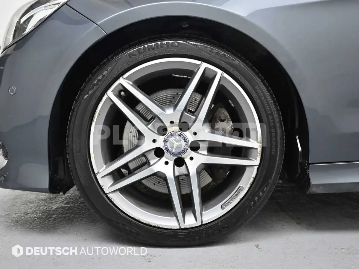 Mercedes-Benz E 350 4MATIC !AMG LINE! !PANO! !360!, снимка 5 - Автомобили и джипове - 54953761