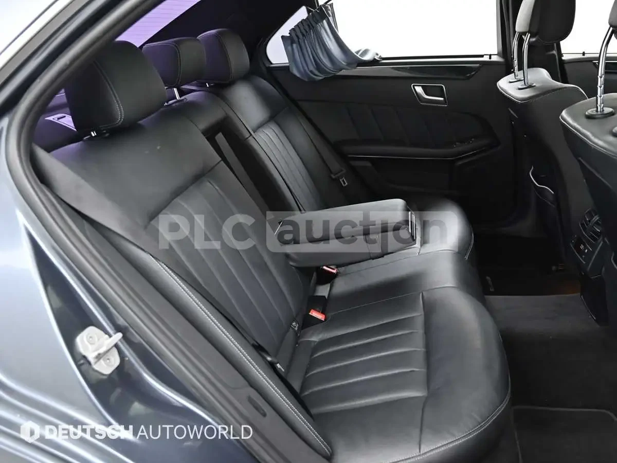Mercedes-Benz E 350 4MATIC !AMG LINE! !PANO! !360!, снимка 11 - Автомобили и джипове - 54953761