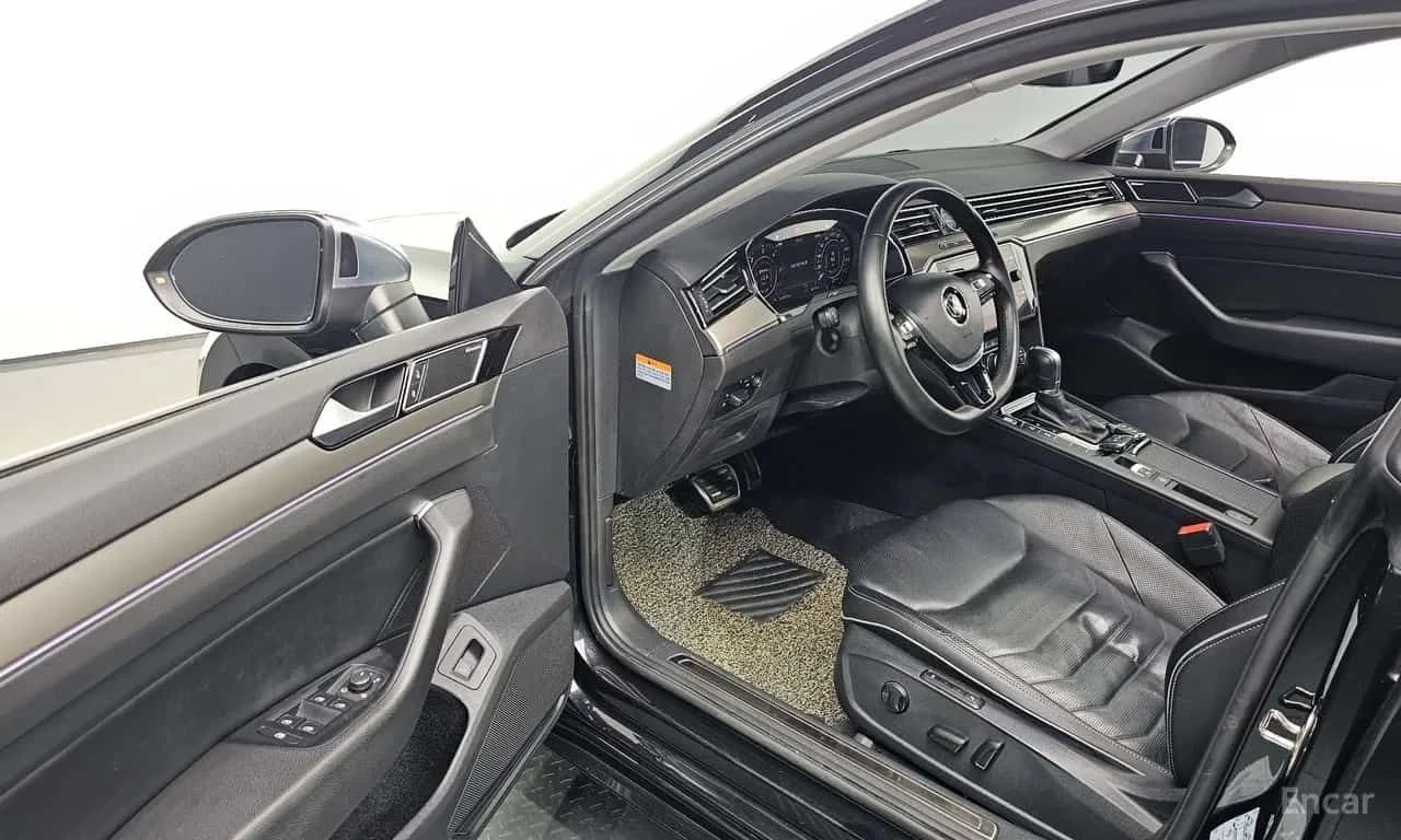 VW Arteon * 2.0 TDI Prestige * CARFAX * ЦЕНА ДО БГ, снимка 10 - Автомобили и джипове - 55510513