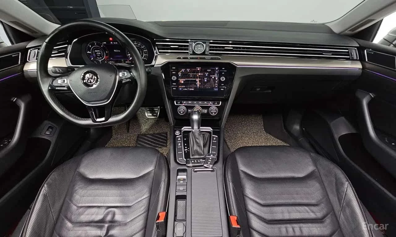 VW Arteon * 2.0 TDI Prestige * CARFAX * ЦЕНА ДО БГ, снимка 7 - Автомобили и джипове - 55510513