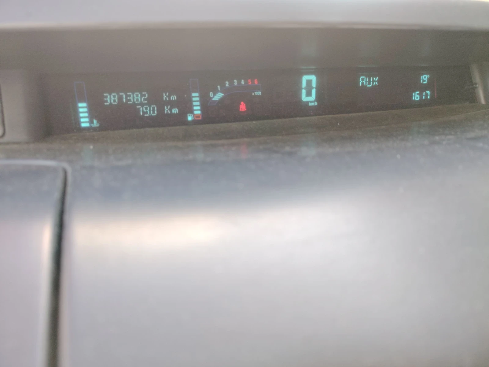 Renault Espace Дълга база, 2.0 дизел 4+ 1, снимка 11 - Автомобили и джипове - 56034605