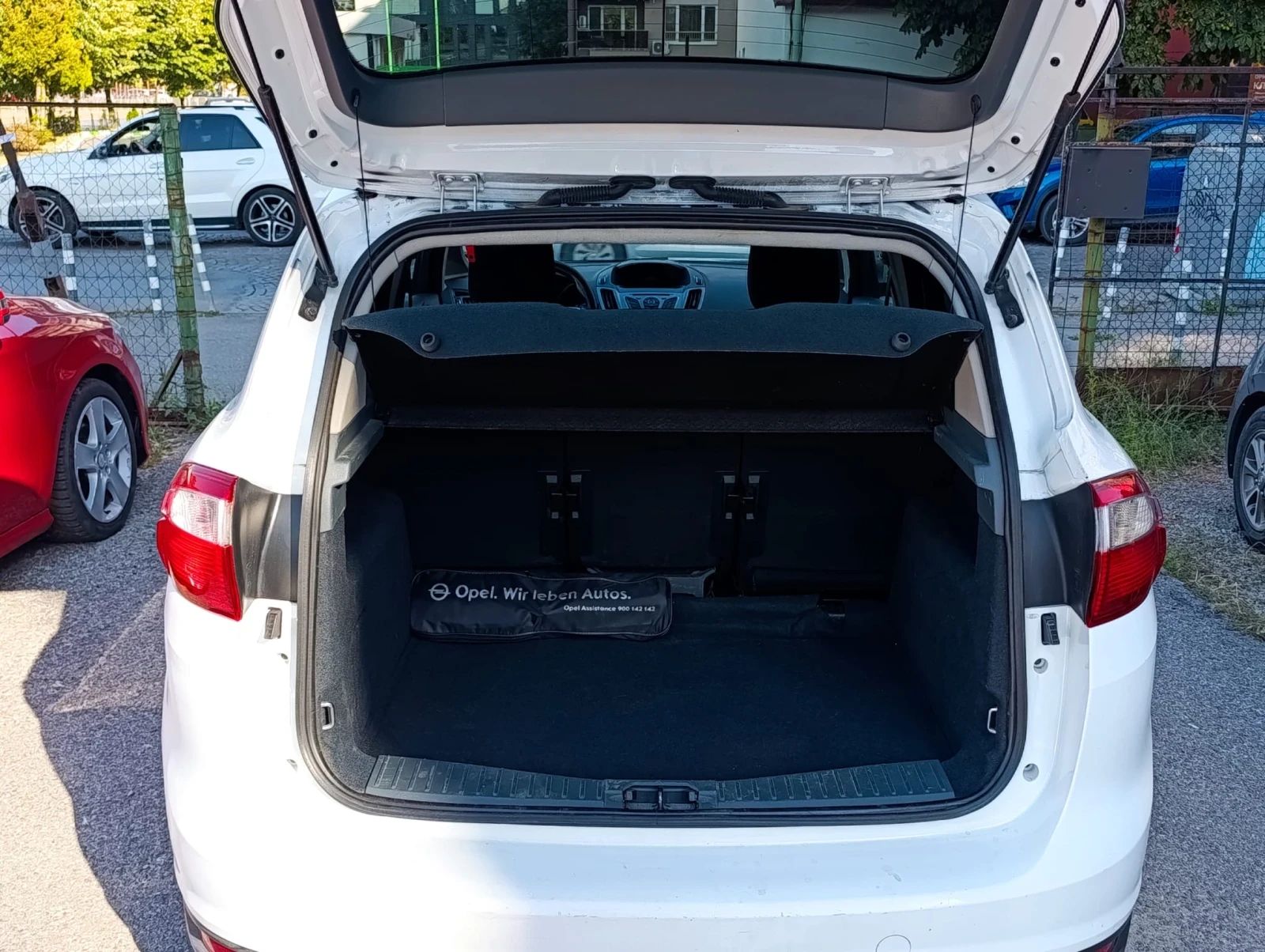 Ford C-max 1.6, снимка 7 - Автомобили и джипове - 56008576