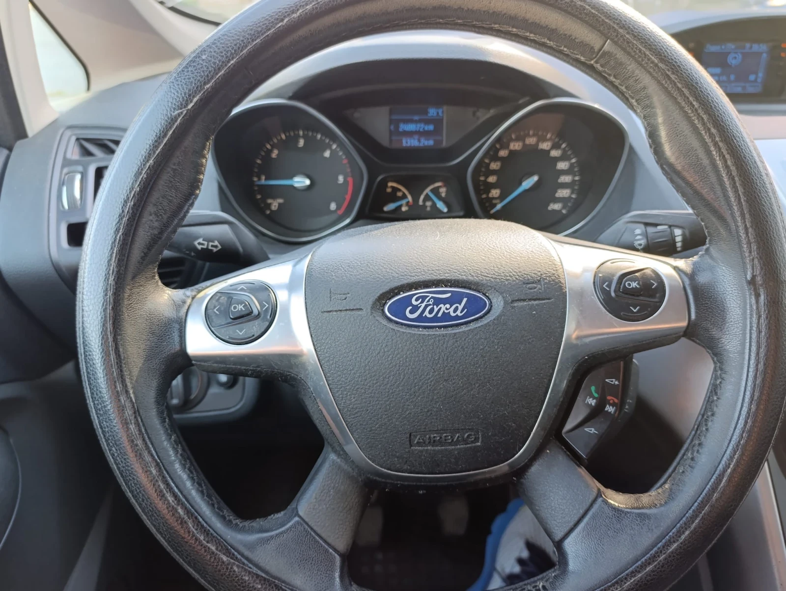 Ford C-max 1.6, снимка 10 - Автомобили и джипове - 56008576