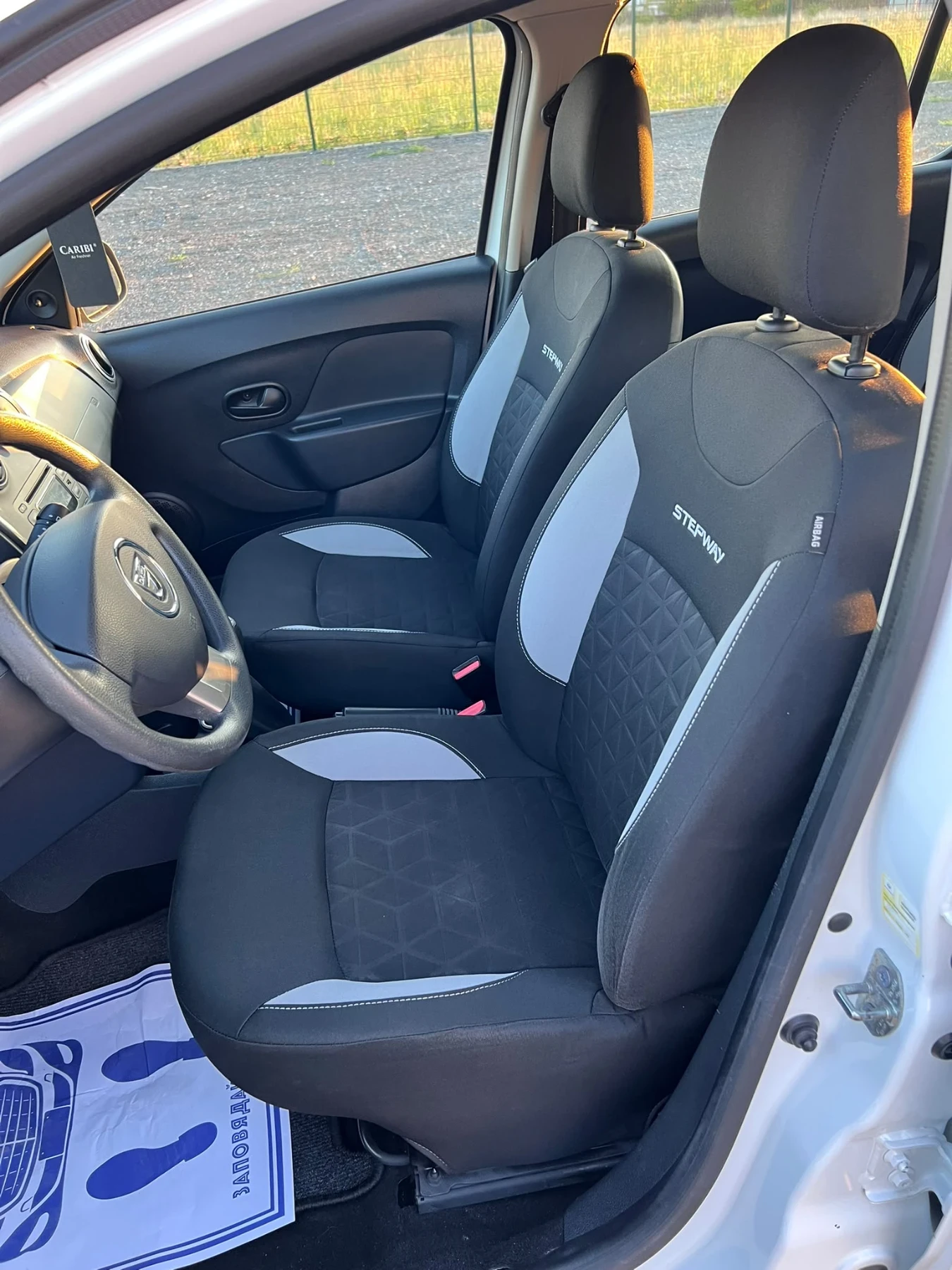 Dacia Sandero 1.5DCI/STEPWAY/90.838kм, снимка 8 - Автомобили и джипове - 56061960