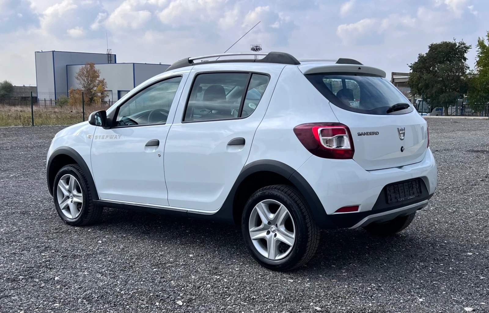 Dacia Sandero 1.5DCI/STEPWAY/90.838kм, снимка 4 - Автомобили и джипове - 56468637
