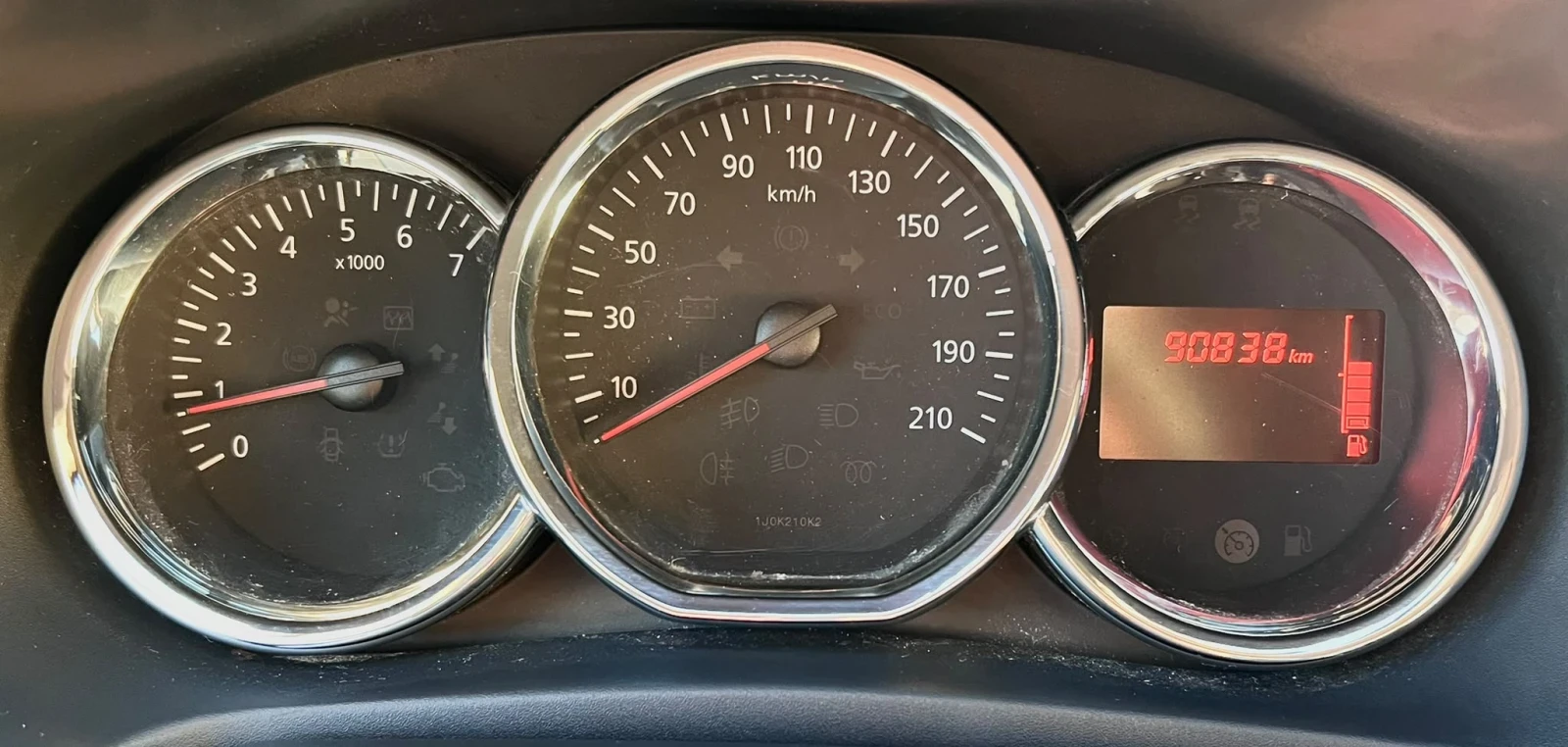 Dacia Sandero 1.5DCI/STEPWAY/90.838kм, снимка 14 - Автомобили и джипове - 56061960