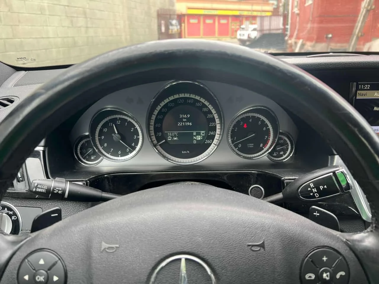 Mercedes-Benz E 500 550 * CARFAX * ��������� * �������� * ����� *  | Mobile.bg � ����������� 8
