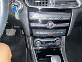 Infiniti Q30 2.2d Bose/Сервизна история/Отопление на седалките - 13600 € / 26599.29 лв. - 96079856 10