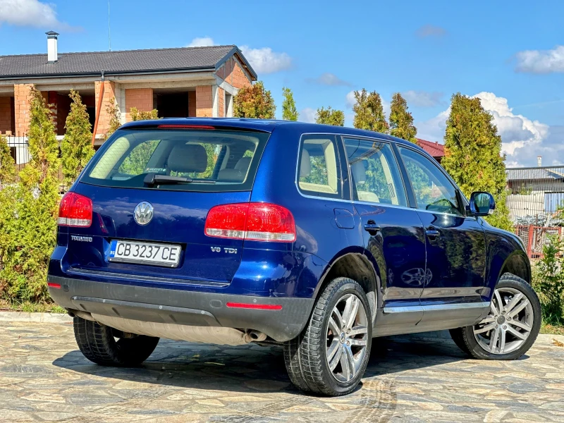 VW Touareg 3.0TDI* 224hp* 20-ЦОЛА НОВИ ЗИМНИ ГУМИ* ЛИЗИНГ* , снимка 4 - Автомобили и джипове - 47278467