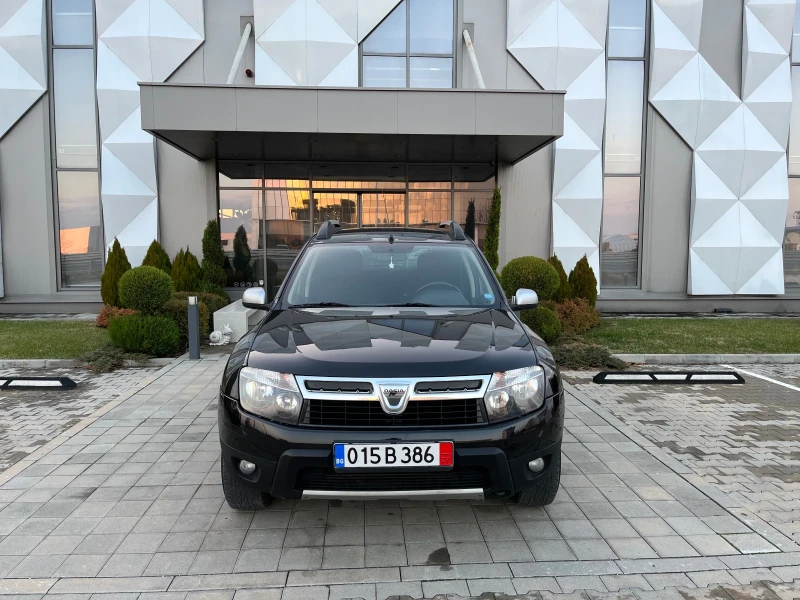 Dacia Duster 1.5dci 110к.с. 4х4 Перфектен!!!, снимка 2 - Автомобили и джипове - 48311818