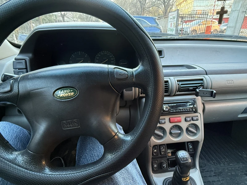 Land Rover Freelander, снимка 7 - Автомобили и джипове - 48520315