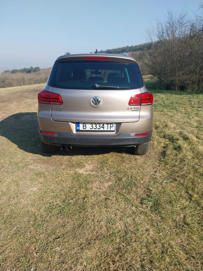 VW Tiguan, снимка 5 - Автомобили и джипове - 48789497