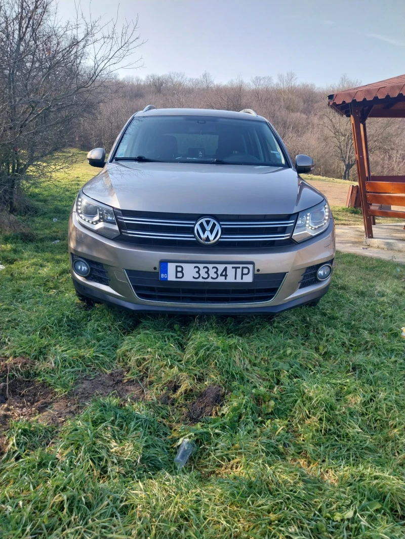 VW Tiguan, снимка 1 - Автомобили и джипове - 48789497