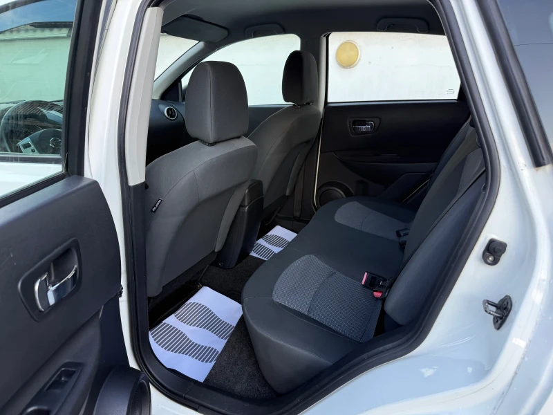 Nissan Qashqai 1.6I ГАЗОВ ИНЖЕКЦИОН, снимка 15 - Автомобили и джипове - 53297955