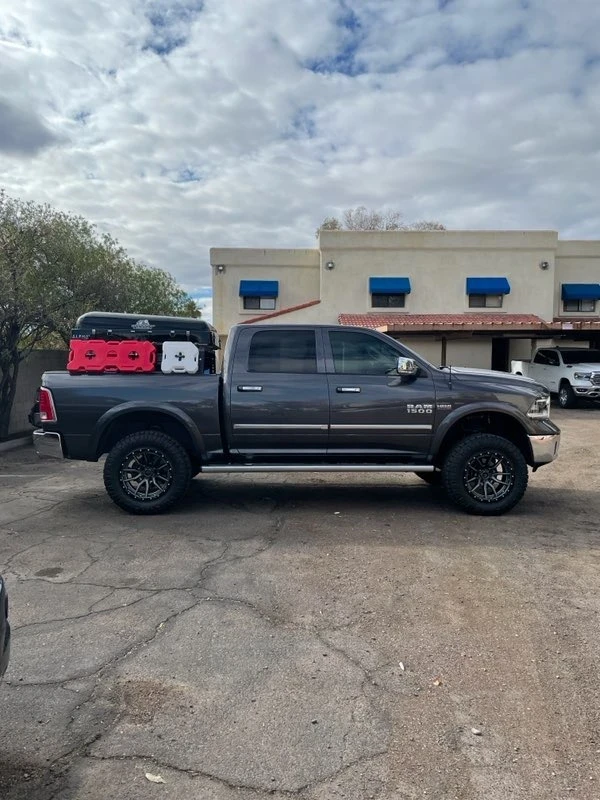 Dodge RAM 1500 LARAMIE - изображение 4