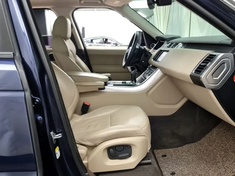 Land Rover Range Rover Sport 3.0, снимка 11 - Автомобили и джипове - 54500117