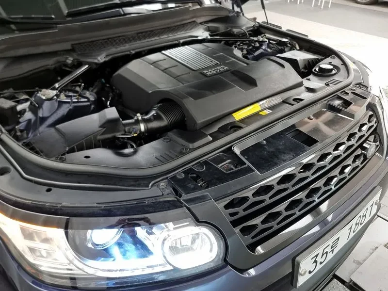 Land Rover Range Rover Sport 3.0, снимка 6 - Автомобили и джипове - 54500117