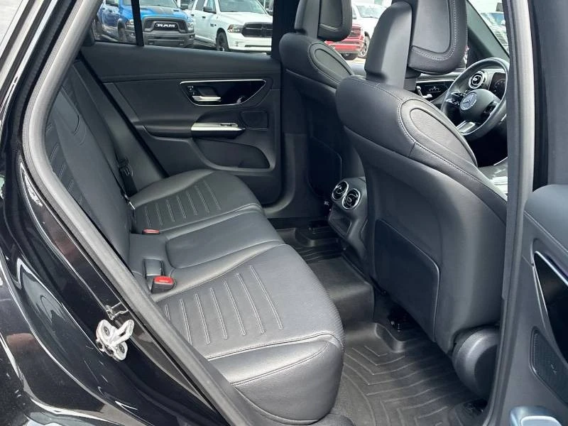 Mercedes-Benz GLC 300 * 4MATIC * ПРЕДСТАВИТЕЛСТВО * 360 * ПОДГРЕВИ * ПАМ, снимка 15 - Автомобили и джипове - 54812079