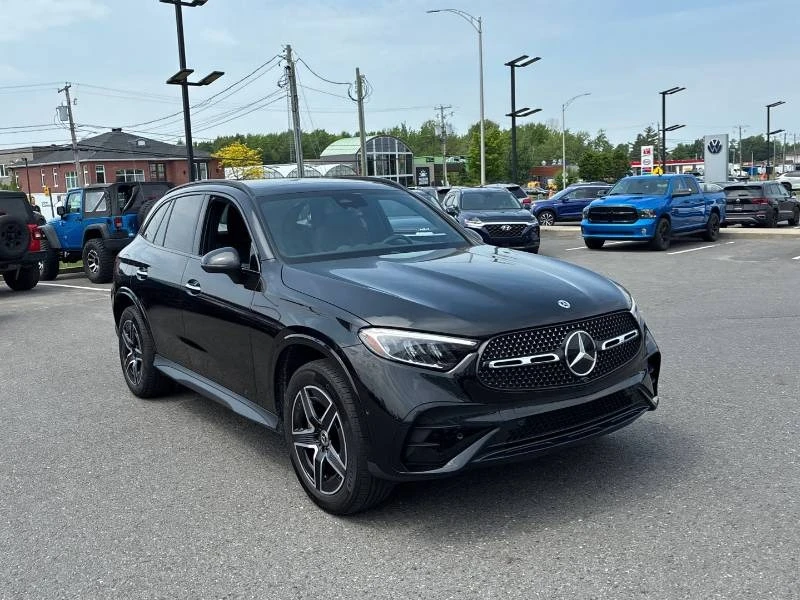 Mercedes-Benz GLC 300 * 4MATIC * ПРЕДСТАВИТЕЛСТВО * 360 * ПОДГРЕВИ * ПАМ, снимка 3 - Автомобили и джипове - 54812079