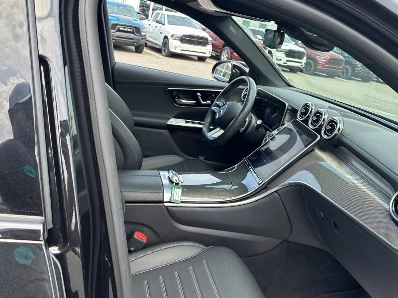 Mercedes-Benz GLC 300 * 4MATIC * ПРЕДСТАВИТЕЛСТВО * 360 * ПОДГРЕВИ * ПАМ, снимка 17 - Автомобили и джипове - 54812079