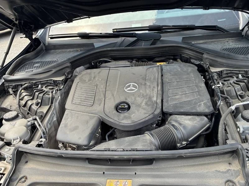Mercedes-Benz GLC 300 * 4MATIC * ПРЕДСТАВИТЕЛСТВО * 360 * ПОДГРЕВИ * ПАМ, снимка 16 - Автомобили и джипове - 54812079