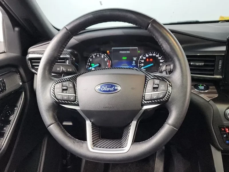 Ford Explorer 3.0 - САМО 30% АВАНС, снимка 13 - Автомобили и джипове - 56292867